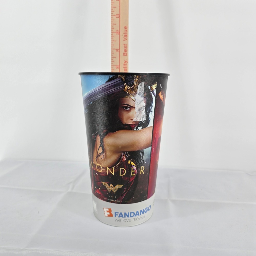 Wonder Woman 2017 Movie Promo Souvenir Cup Gal Gadot DC Comics Plastic Theater